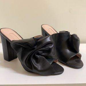 Black Leather heeled slides!  Perfect!!